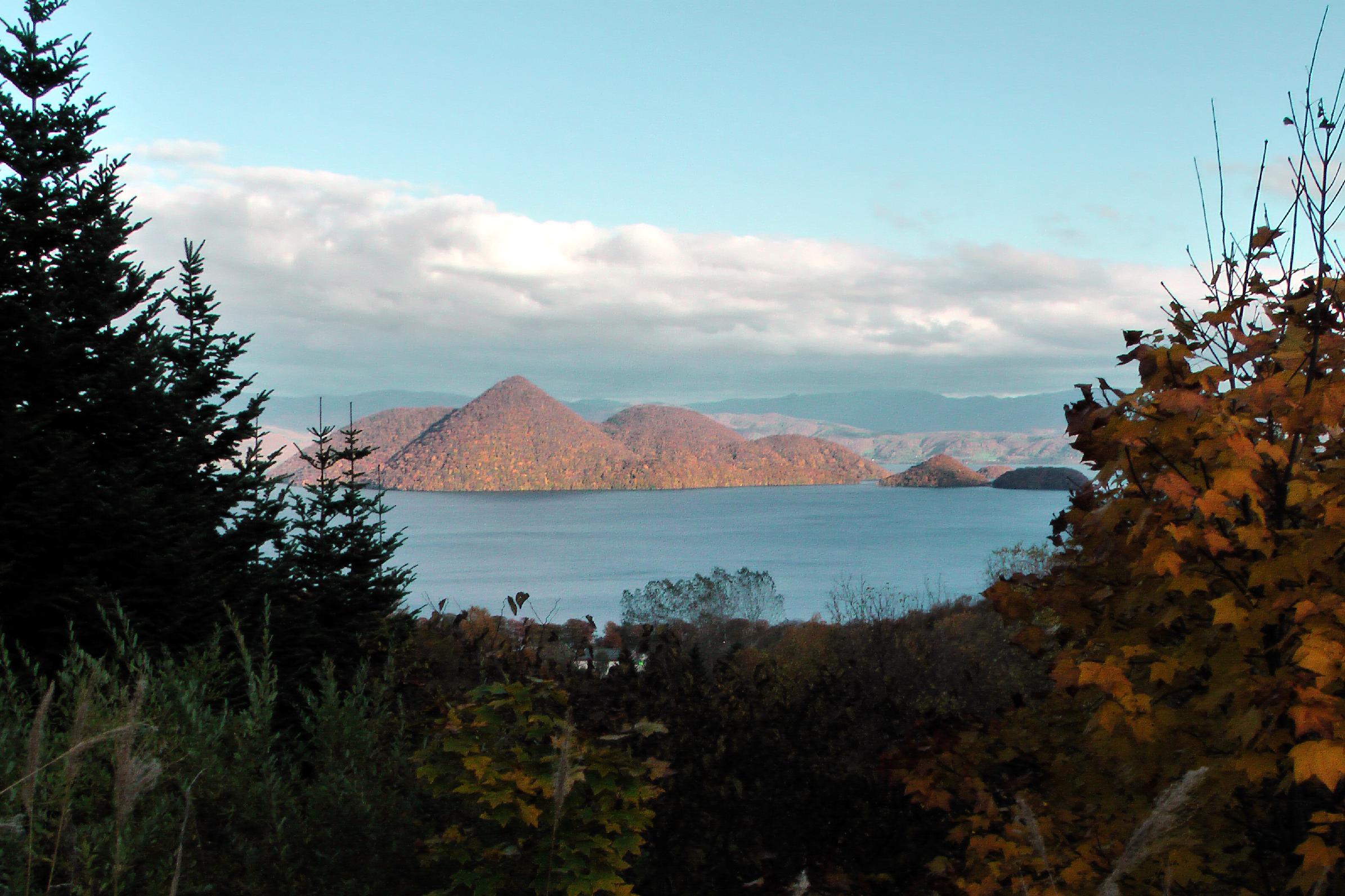 Lake Toya. View from the edge of the caldera