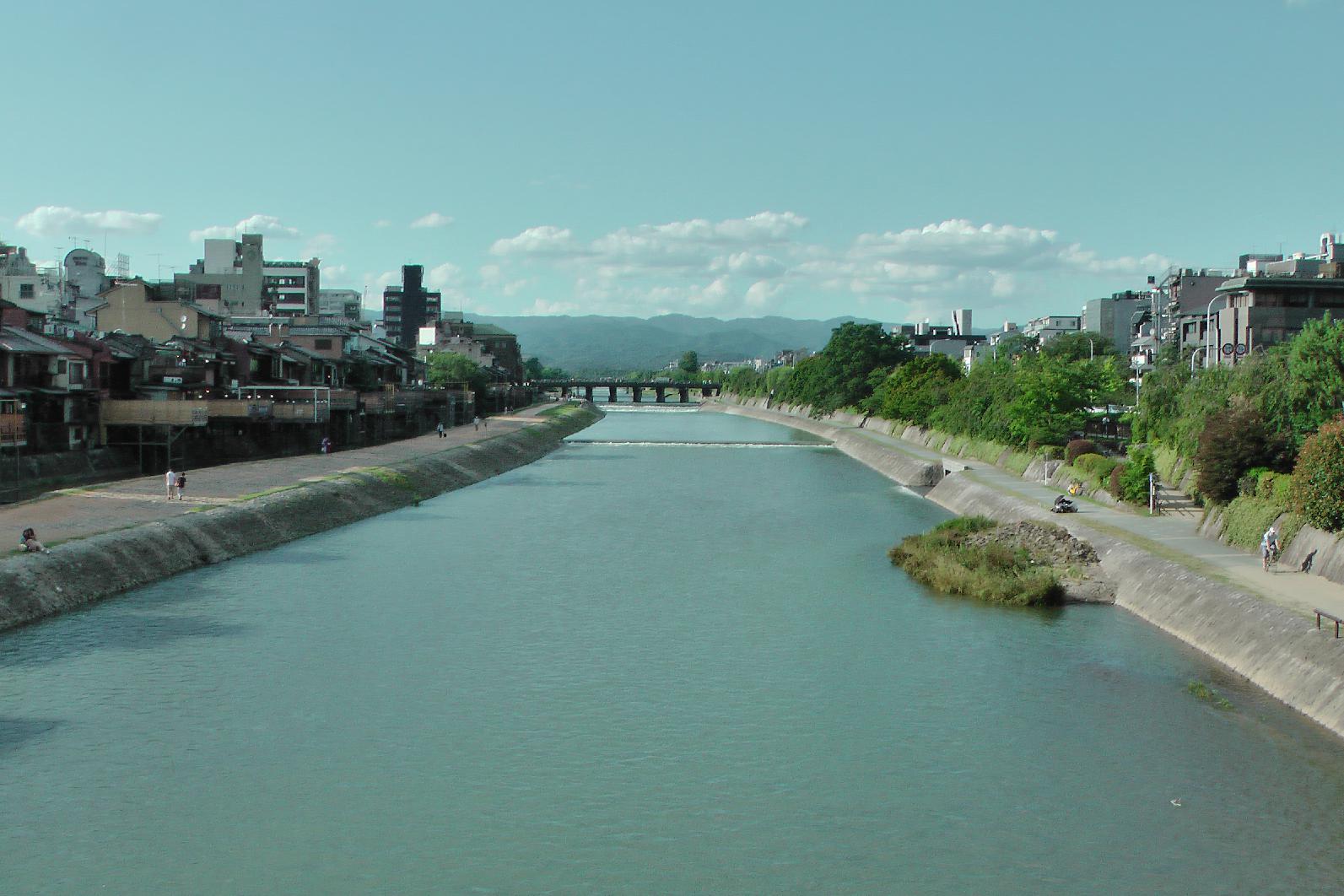 Kamogawa (鴨川) (eng. duck river) in Kyoto