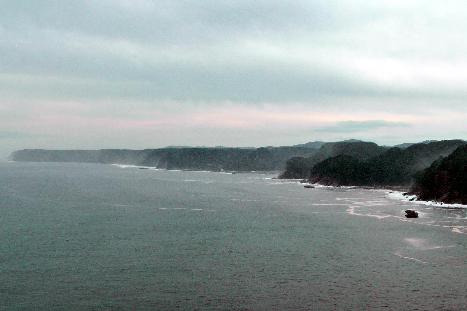 The cliff shore from Miyako until Kuji