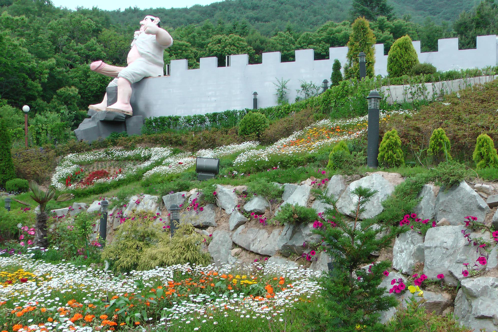 standing gardener of Gyeongju