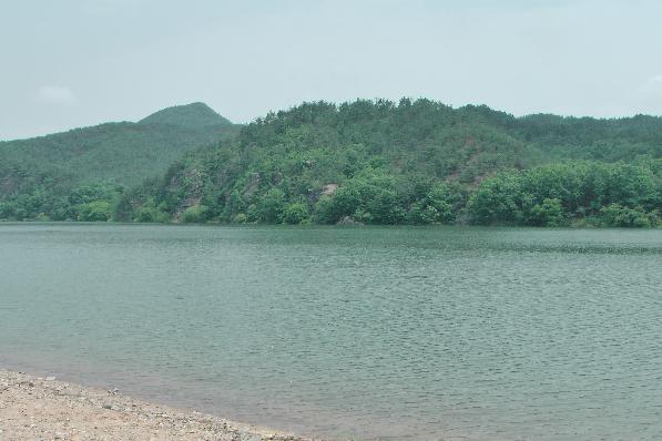 still Nak Dong river 
