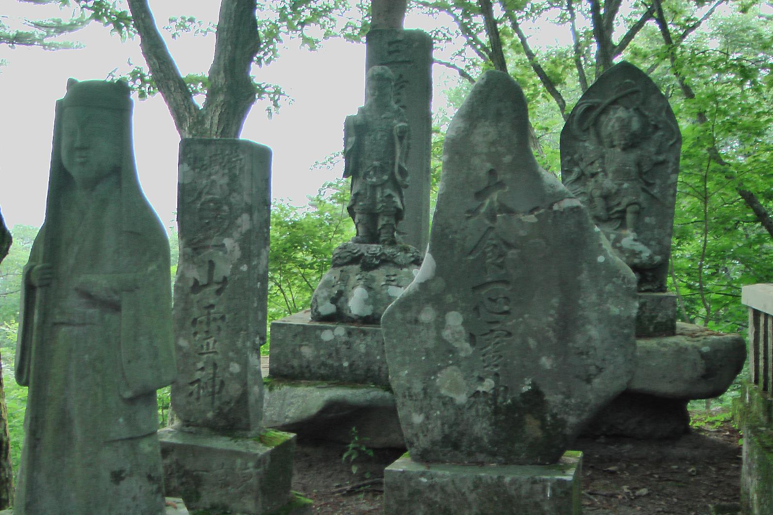 statues at the shrine