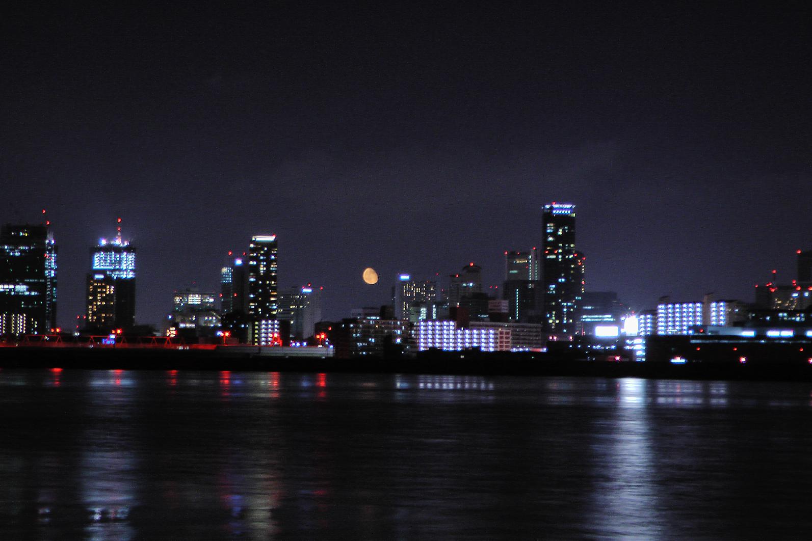 Osaka's city centre and Yodo Gawa (river) at night